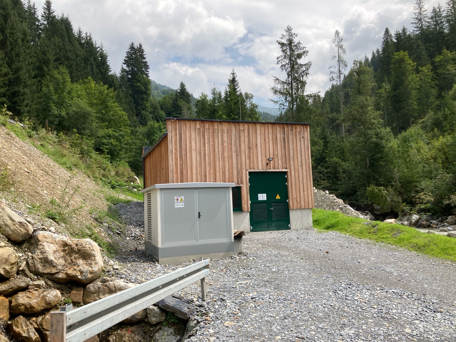 Krafthaus Breiteneben in Holzbauweise